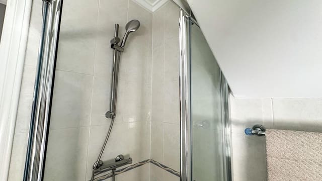 3 quarto Apartamento para venda em Las Filipinas com piscina garagem - 268 900 € (Ref: 10113896)