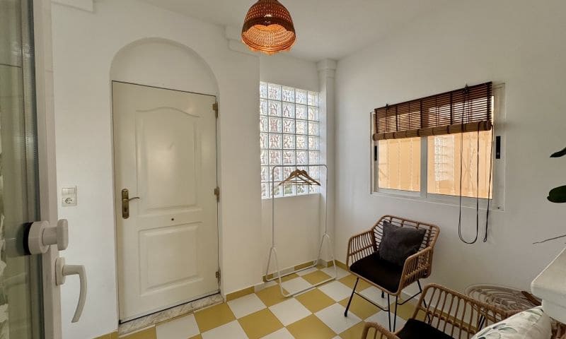 4 soveværelse Studio til salg i Torrevieja med garage - € 398.995 (Ref: 10113905)