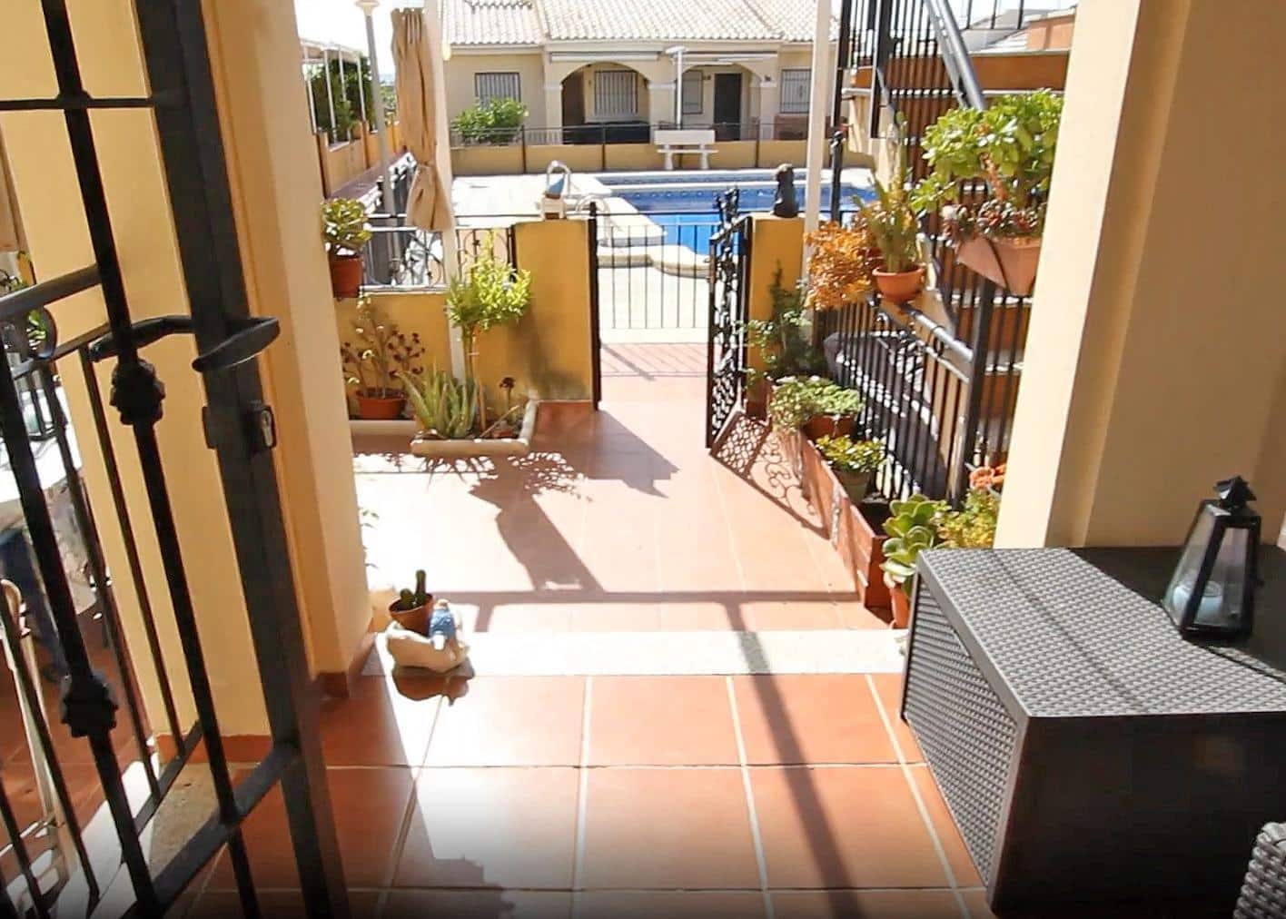 2 slaapkamer Bungalow te koop in Guardamar del Segura met zwembad garage - € 171.000 (Ref: 10113943)