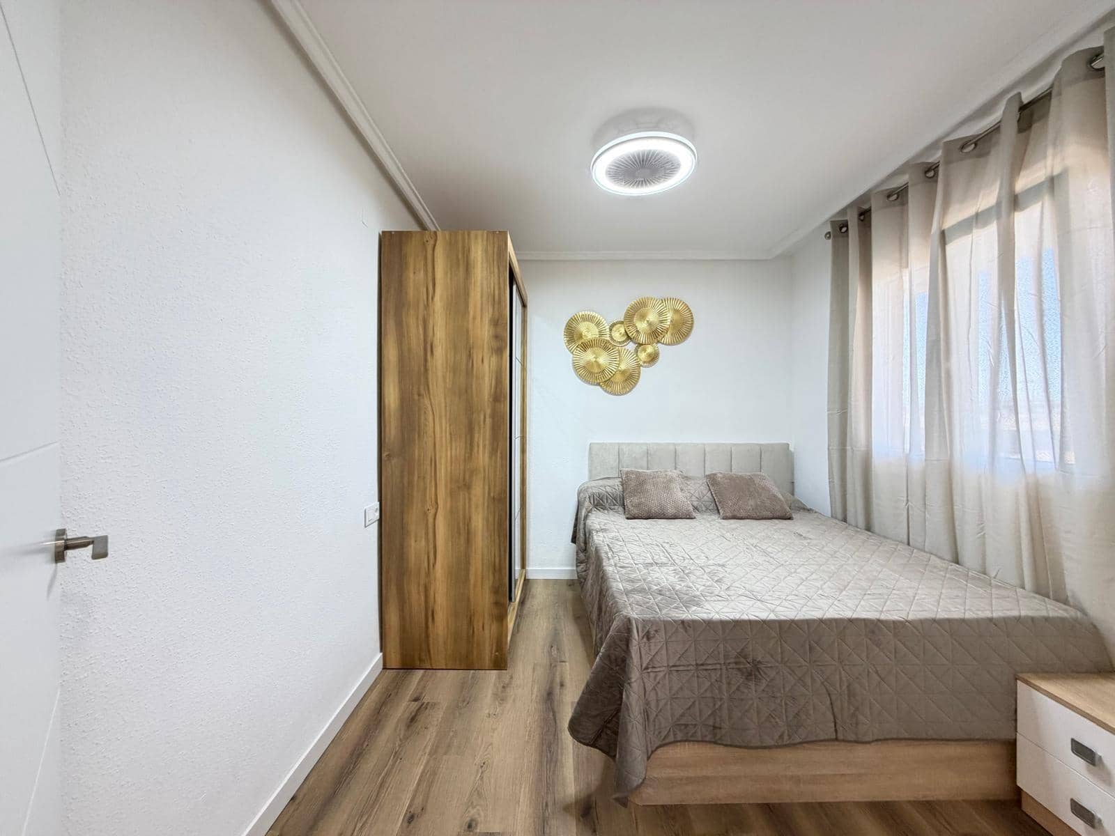 3 slaapkamer Appartement te koop in Torrevieja met zwembad - € 179.900 (Ref: 10113945)
