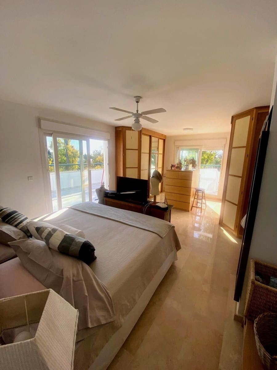 5 soverom Leilighet til salgs i Guadalmina med svømmebasseng garasje - € 750 000 (Ref: 10114230)