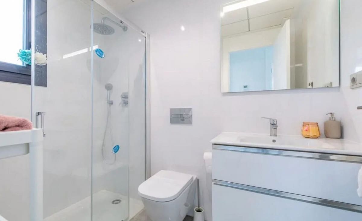 3 quarto Moradia para venda em Los Balcones com piscina garagem - 660 000 € (Ref: 10114328)