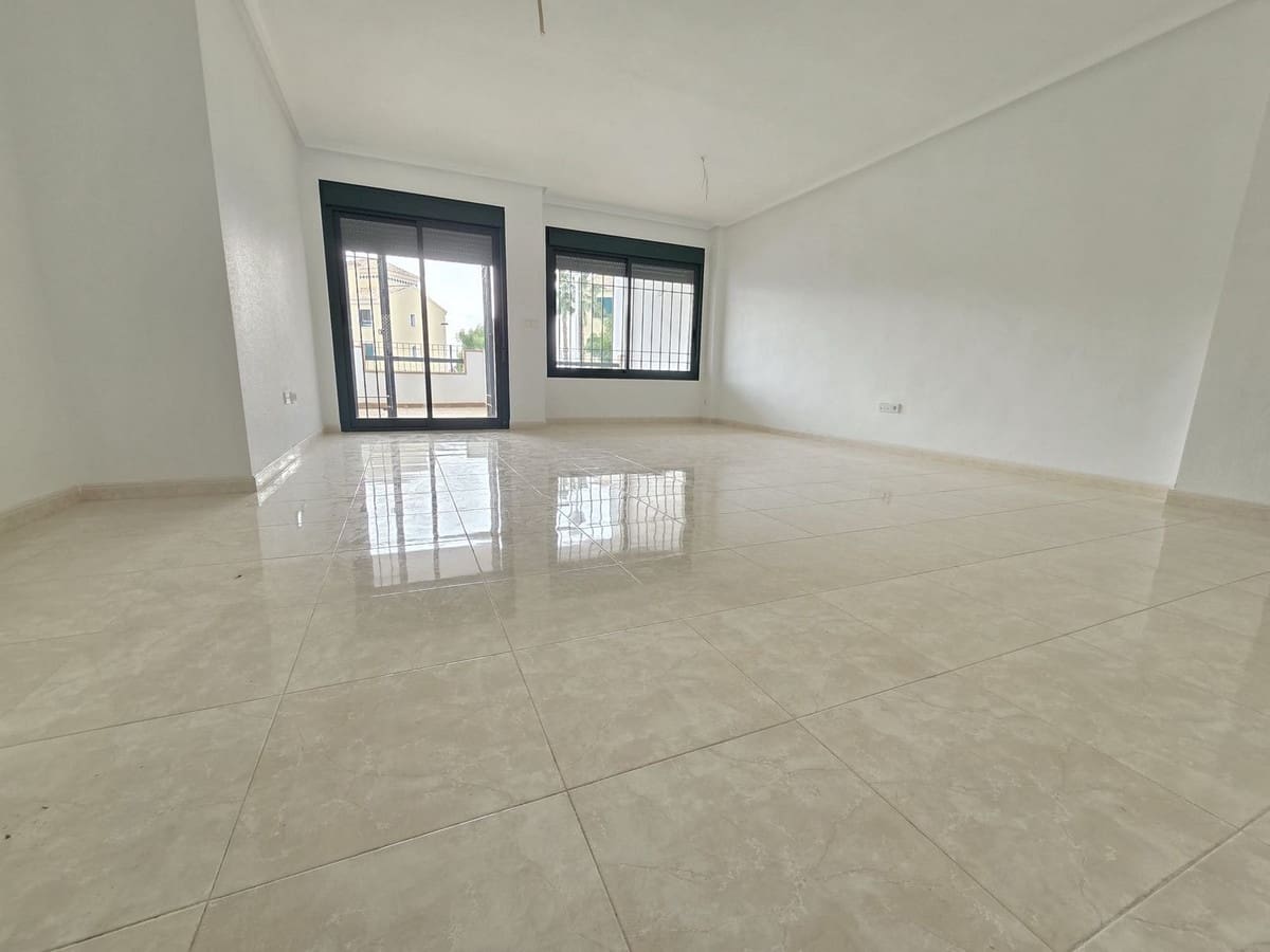Apartamento de 2 habitaciones en Campoamor en venta con piscina - 298.000 € (Ref: 10114349)