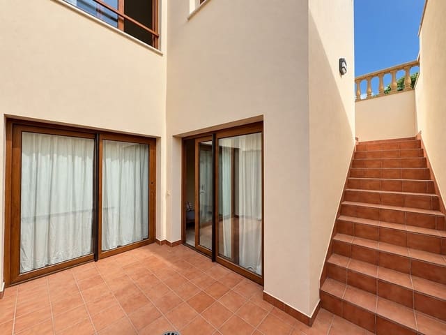 Pareado de 4 habitaciones en Caleta de Fuste, Antigua en venta con piscina garaje - 450.000 € (Ref: 10114366)