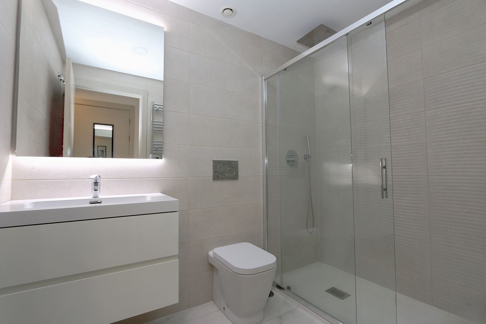 2 slaapkamer Appartement te koop in Playa Flamenca met zwembad garage - € 425.000 (Ref: 10117763)