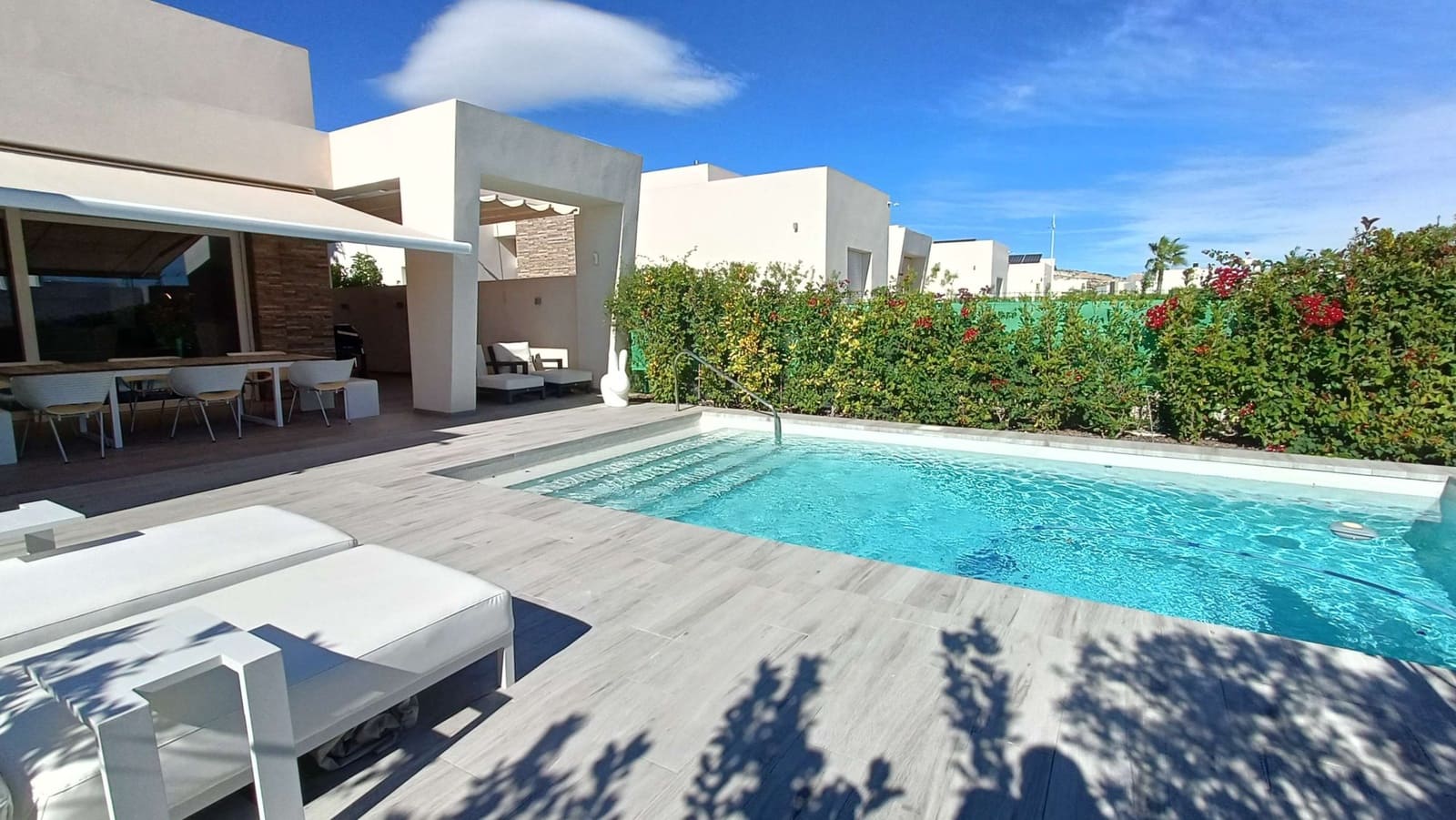 2 sypialnia Willa na sprzedaż w Algorfa z basenem garażem - 540 000 € (Ref: 10117769)