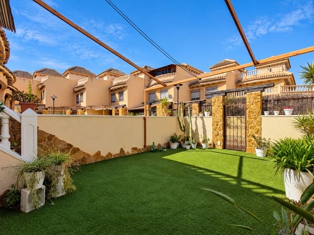 Casa de 4 habitaciones en El Edén, Guardamar del Segura en venta con piscina garaje - 269.000 € (Ref: 10117948)