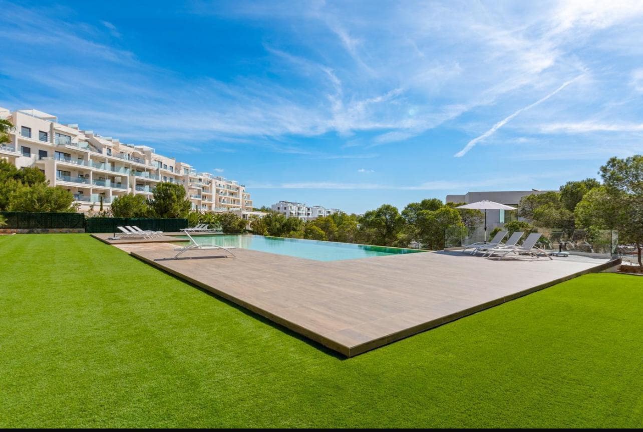 Apartamento de 2 habitaciones en Orihuela Costa en venta con piscina garaje - 475.000 € (Ref: 10117995)