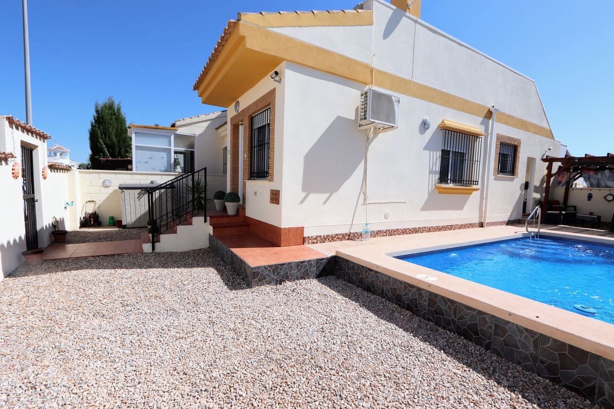 2 bedroom Semi-detached Villa for sale in Sucina with pool garage - € 179,995 (Ref: 10117997)