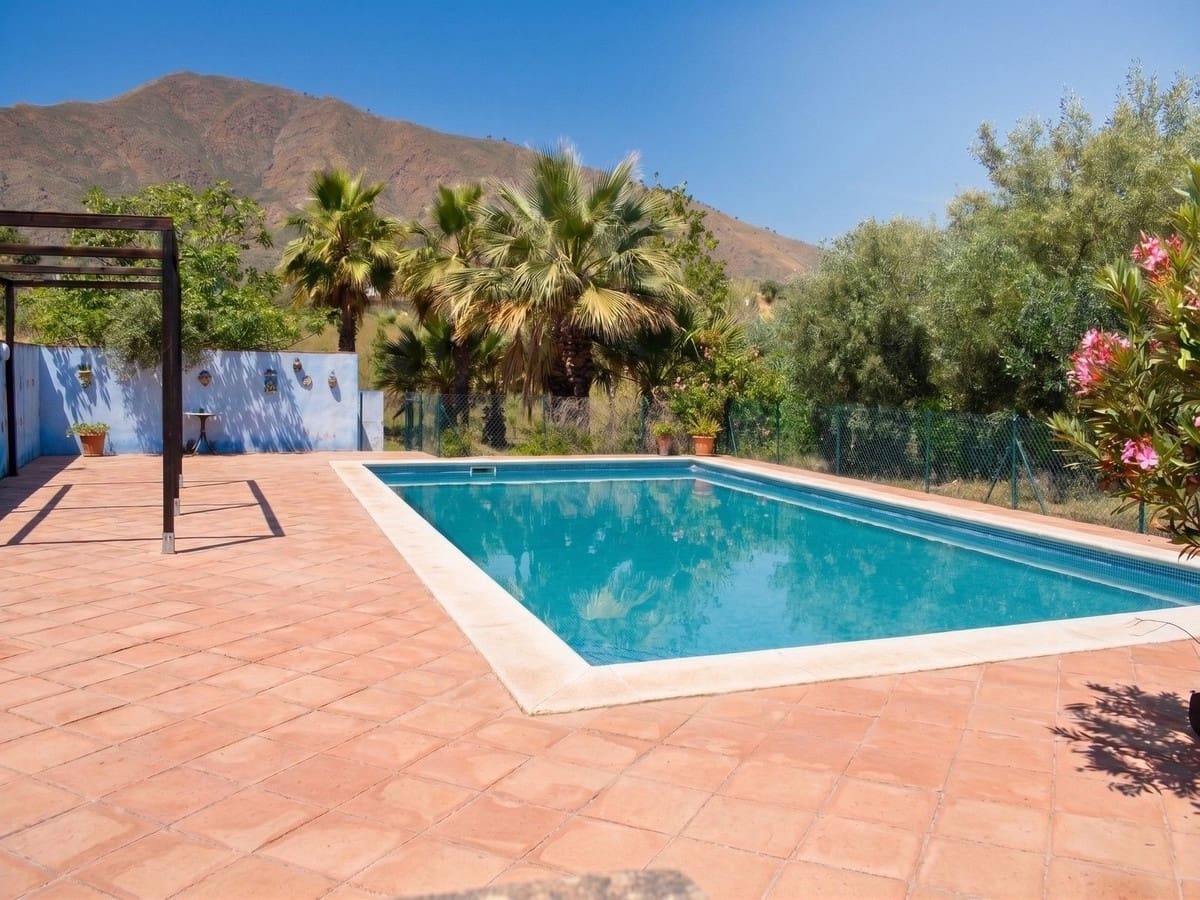 4 quarto Moradia para venda em Mijas Costa com piscina garagem - 2 000 000 € (Ref: 10117998)