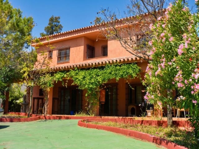 4 quarto Moradia para venda em Mijas Costa, Mijas com piscina garagem - 2 000 000 € (Ref: 10117998)