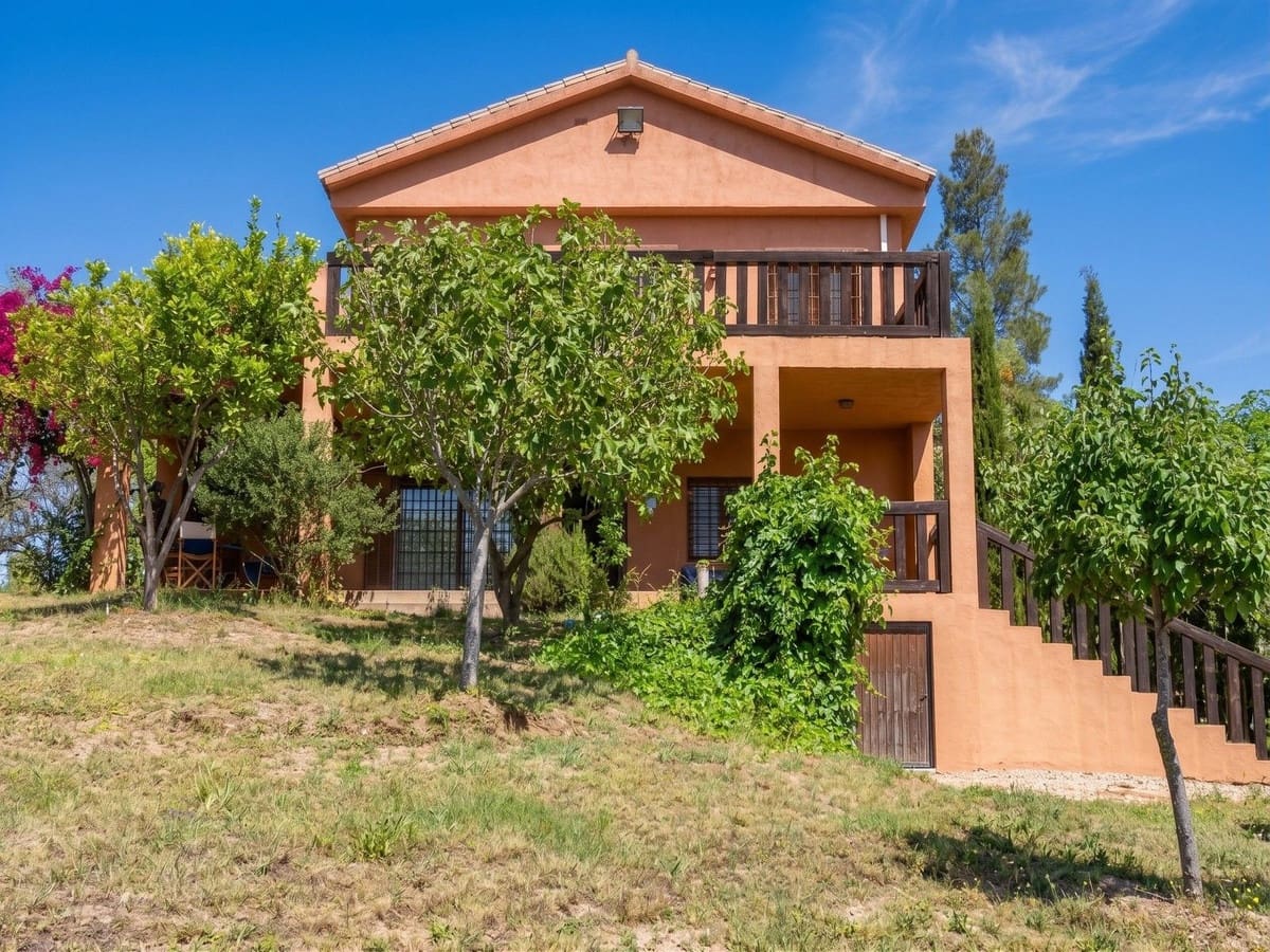4 chambre Villa/Maison à vendre à Entrerrios avec piscine garage - 2 000 000 € (Ref: 10118000)