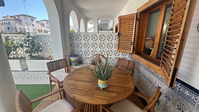 3 sypialnia Dom na sprzedaż w Cañada del Molino, Torrevieja z basenem garażem - 339 000 € (Ref: 10118005)