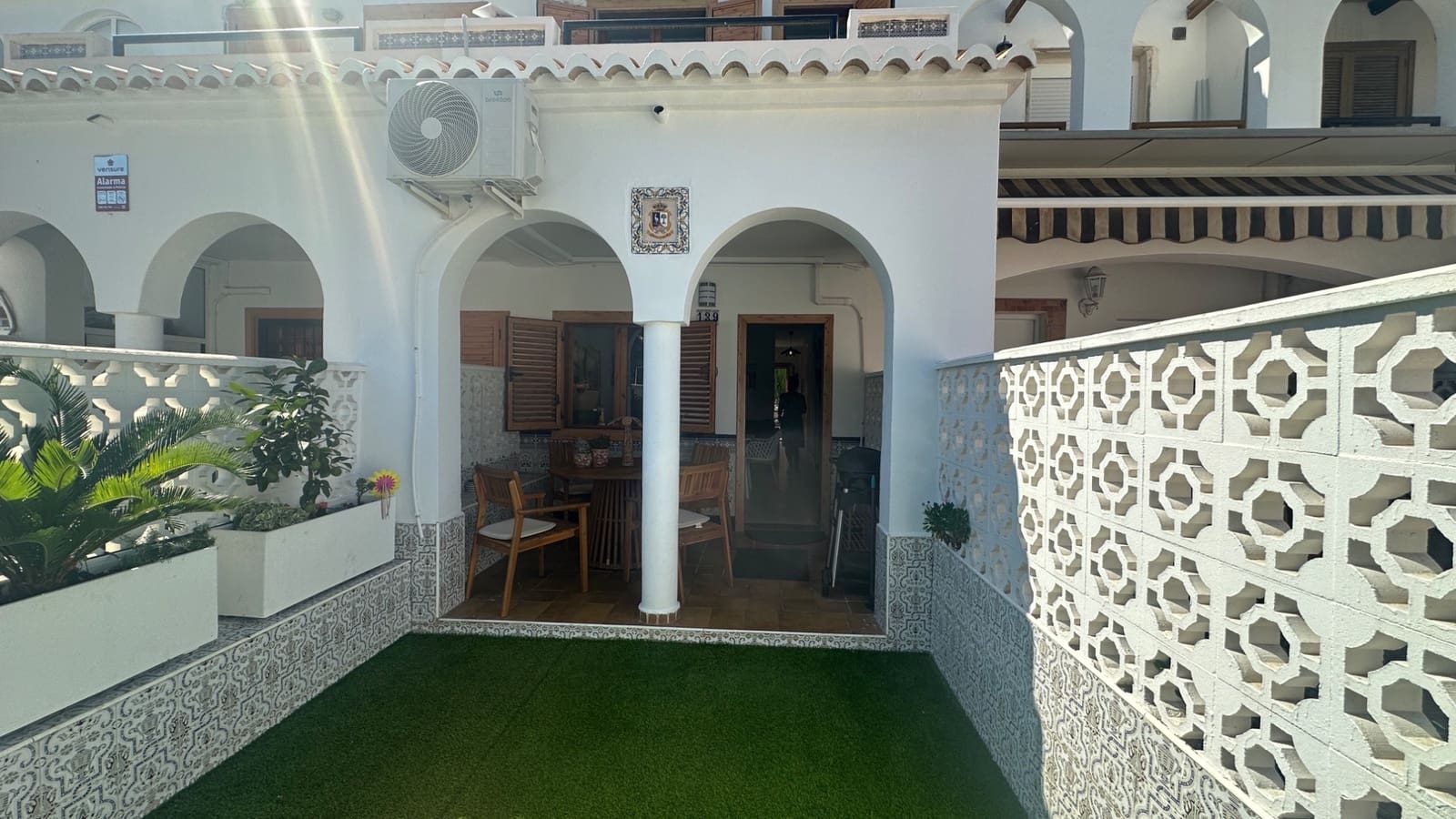 3 sypialnia Dom na sprzedaż w La Mata z basenem garażem - 339 000 € (Ref: 10118005)
