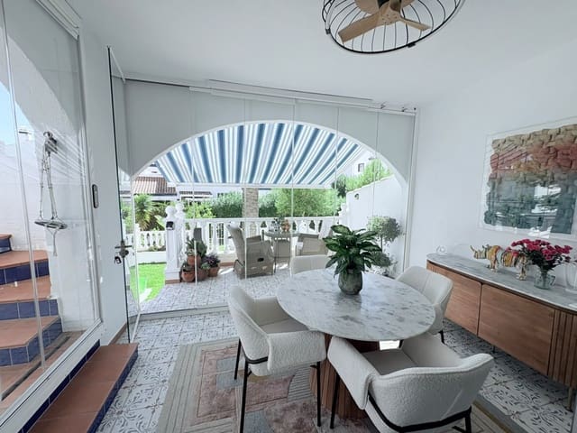 2 soverom Villa til salgs i Villamartin, Orihuela - € 269 950 (Ref: 10118008)