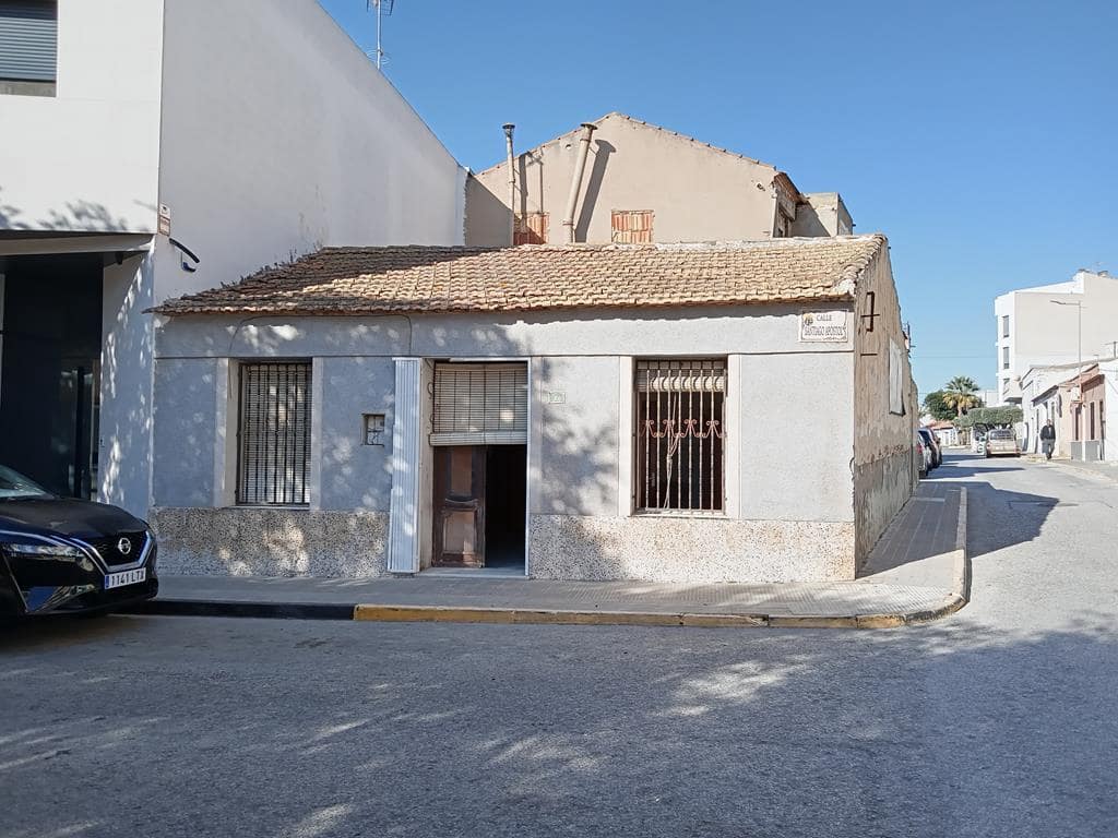 3 Zimmer Haus zu verkaufen in Los Montesinos - 240.000 € (Ref: 10118565)