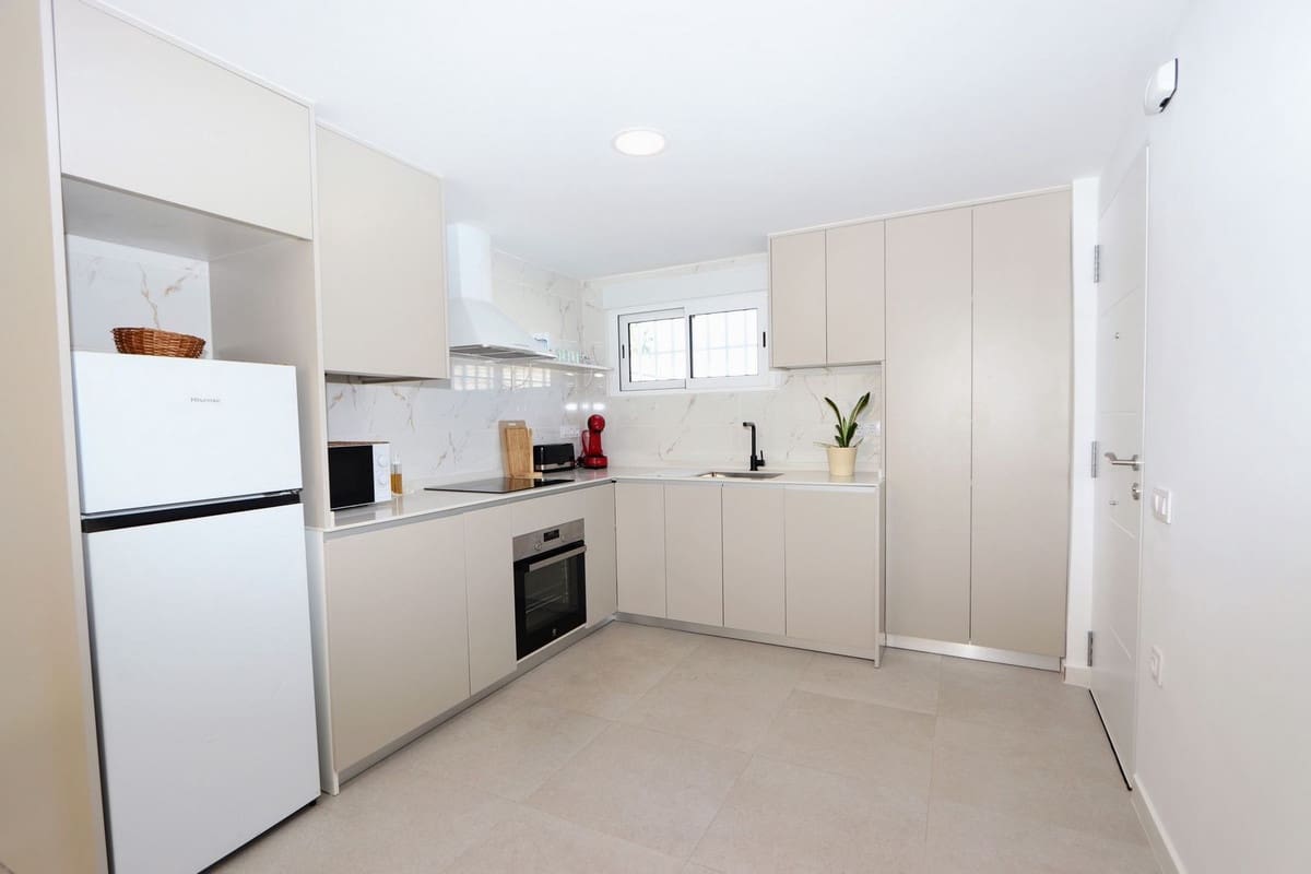 2 soverom Leilighet til salgs i Pilar de la Horadada - € 275 000 (Ref: 10119065)