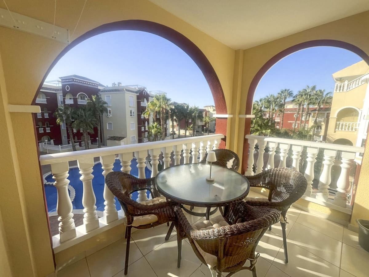 2 sovrum Lägenhet till salu i Los Alcazares med pool - 199 000 € (Ref: 10119071)