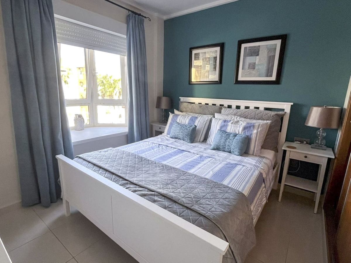2 sovrum Lägenhet till salu i Los Alcazares med pool - 199 000 € (Ref: 10119071)