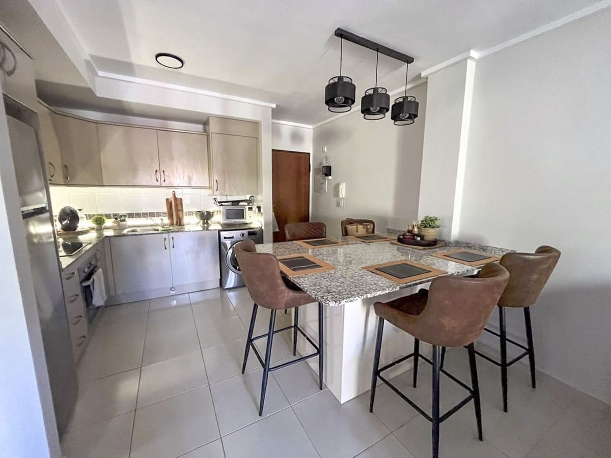 2 sovrum Lägenhet till salu i Los Alcazares med pool - 199 000 € (Ref: 10119071)