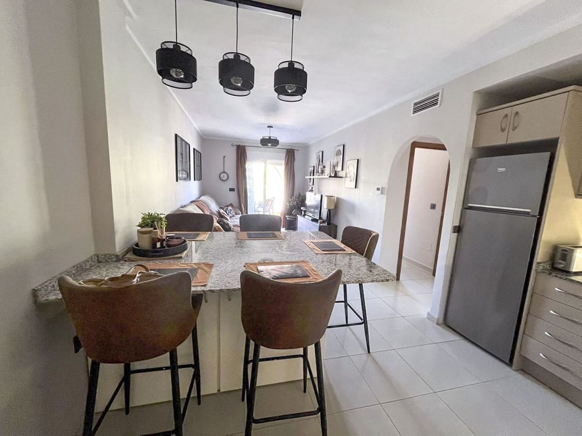 2 sovrum Lägenhet till salu i Los Alcazares med pool - 199 000 € (Ref: 10119071)