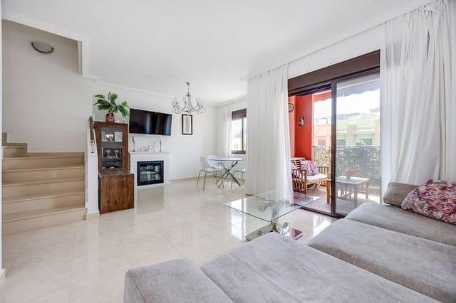 Apartamento de 2 habitaciones en Lomas de Cabo Roig - Los Dolses, Orihuela en venta con piscina garaje - 233.000 € (Ref: 10119078)
