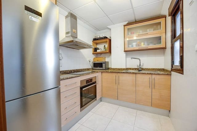 Apartamento de 2 habitaciones en Lomas de Cabo Roig - Los Dolses, Orihuela en venta con piscina garaje - 233.000 € (Ref: 10119078)