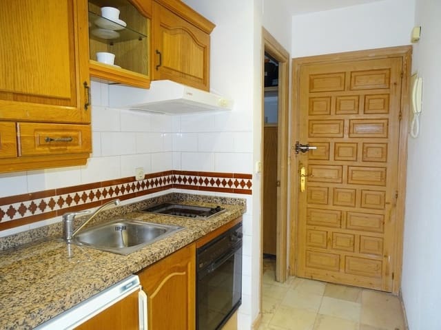 Studio til salg i Torremolinos med swimmingpool - € 225.500 (Ref: 10119178)