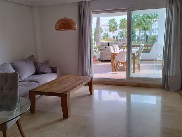 Apartamento de 3 habitaciones en Selwo, Estepona en venta con piscina garaje - 439.000 € (Ref: 10119446)