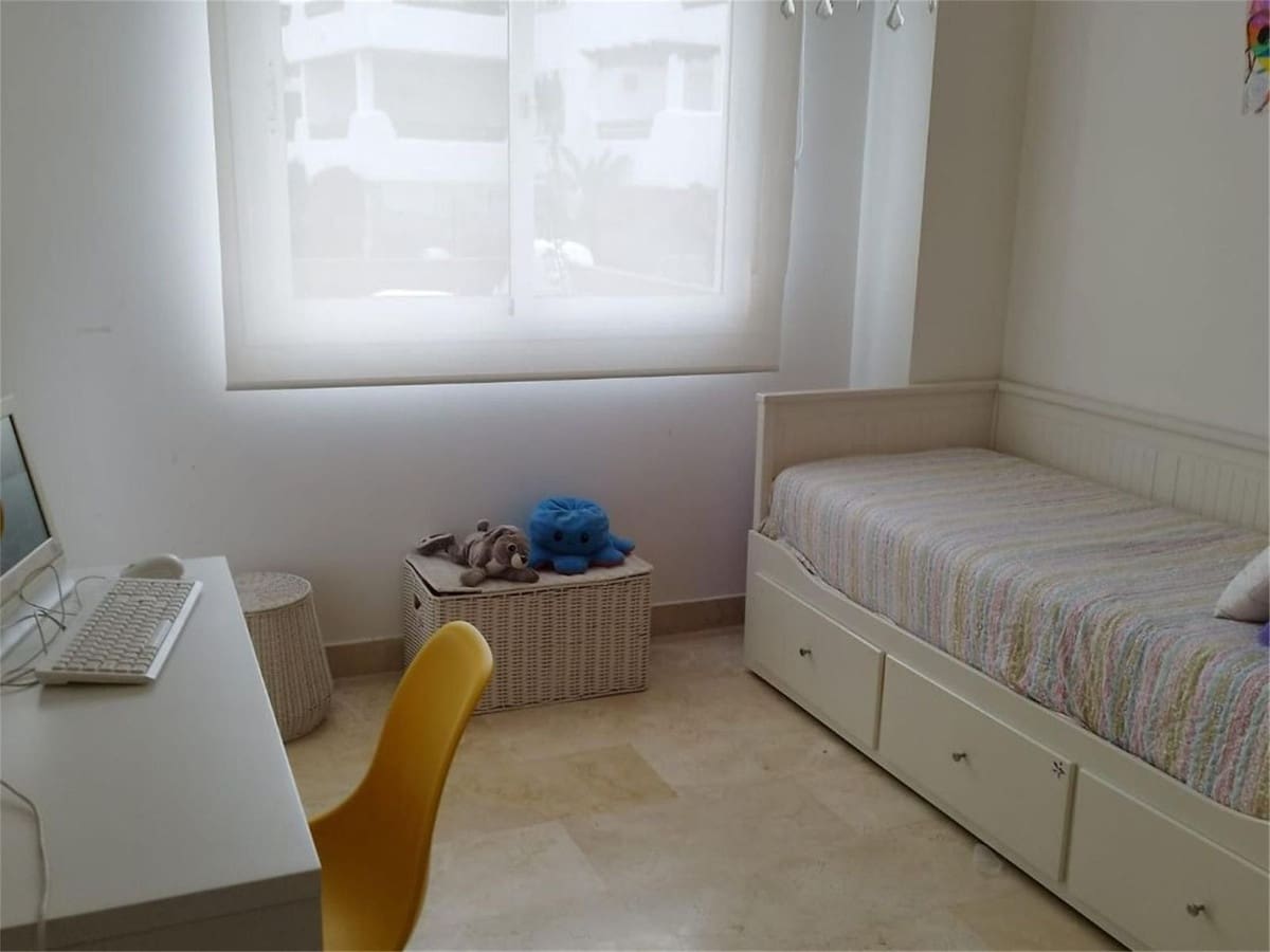 Apartamento de 3 habitaciones en New Golden Mile en venta con piscina garaje - 439.000 € (Ref: 10119446)