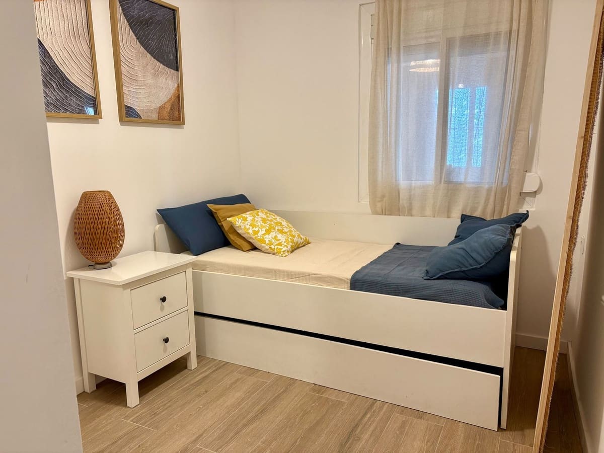 Casa de 3 habitaciones en Playa Flamenca en venta - 204.000 € (Ref: 10119680)