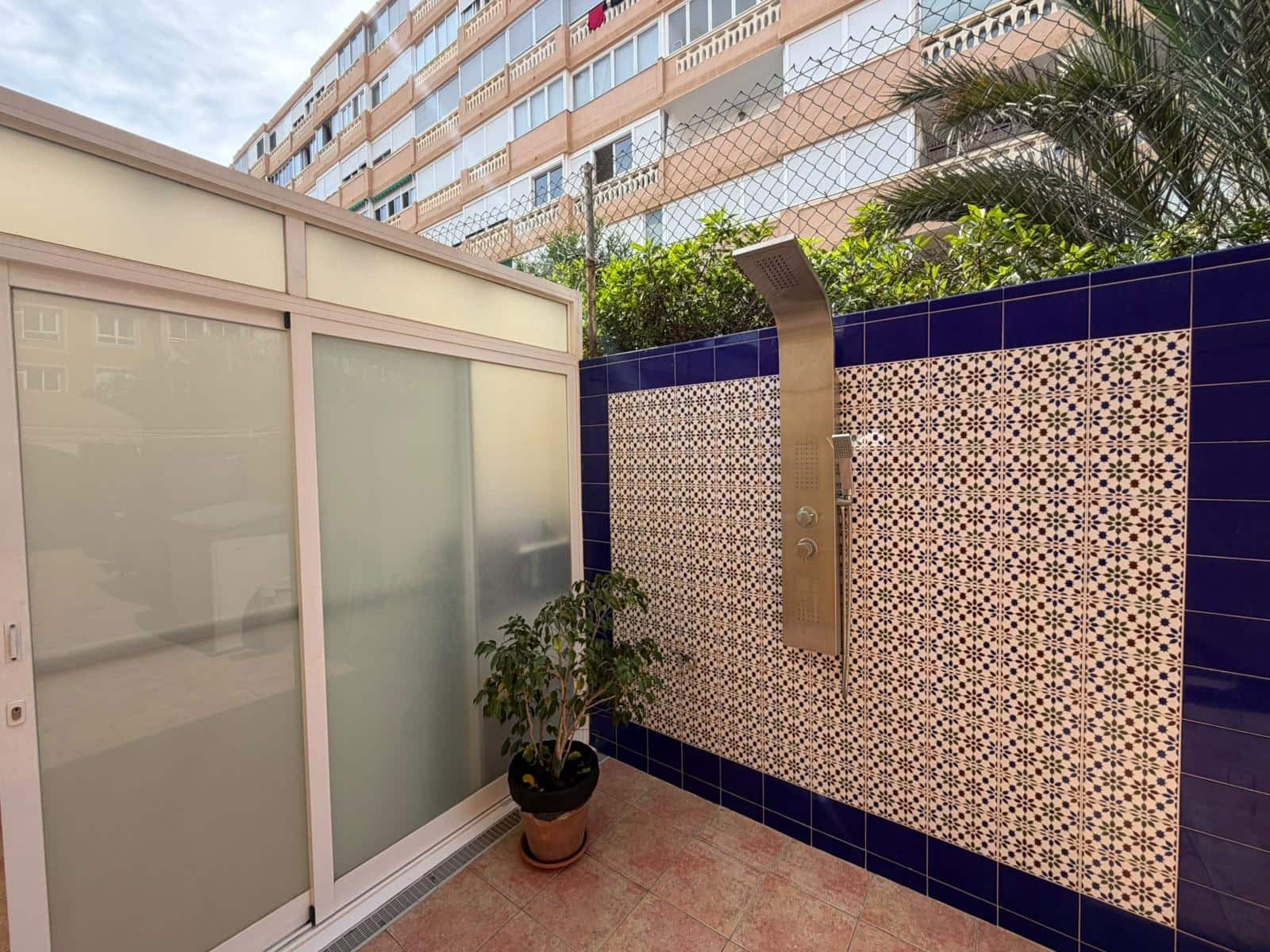 3 sypialnia Bungalow na sprzedaż w Torrevieja z garażem - 264 000 € (Ref: 10119682)