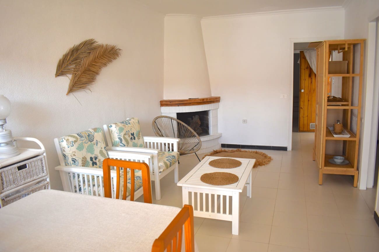 Chalet de 3 habitaciones en El Mojon en venta con garaje - 189.000 € (Ref: 10119683)