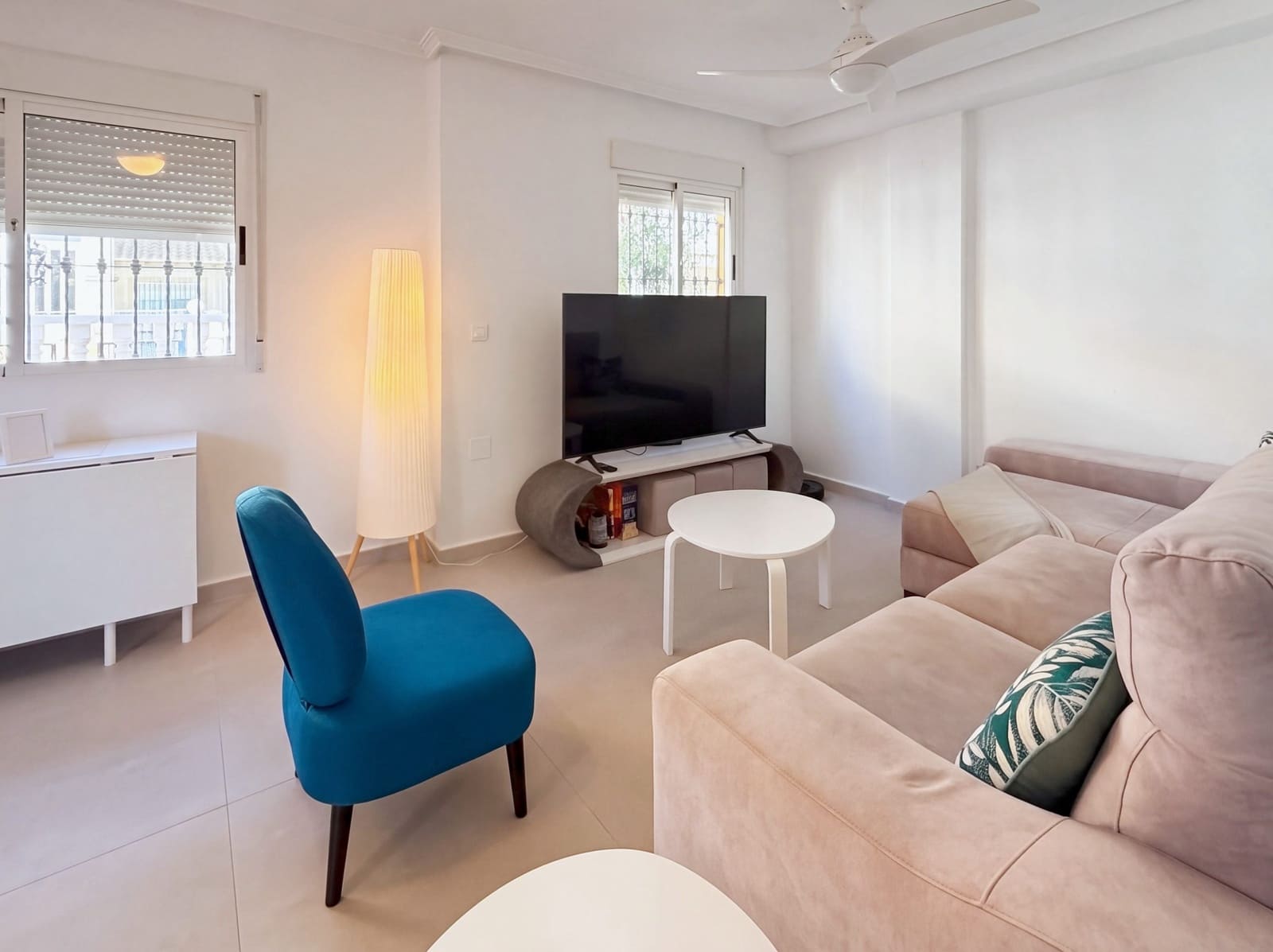 Pareado de 3 habitaciones en Orihuela Costa en venta con piscina garaje - 289.000 € (Ref: 10119685)