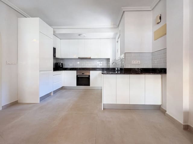 Pareado de 3 habitaciones en La Regia, Orihuela en venta con piscina garaje - 289.000 € (Ref: 10119685)