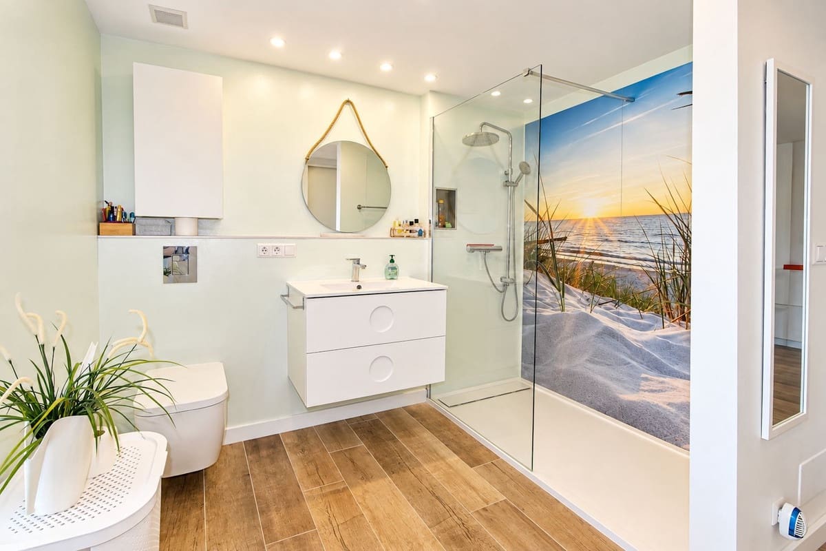 2 bedroom Apartment for sale in Cabopino with pool garage - € 489,000 (Ref: 10121265)