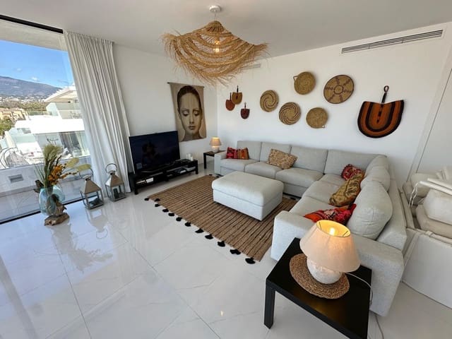 3 quarto Apartamento para venda em Atalaya-Isdabe, Estepona com piscina garagem - 1 299 000 € (Ref: 10121274)