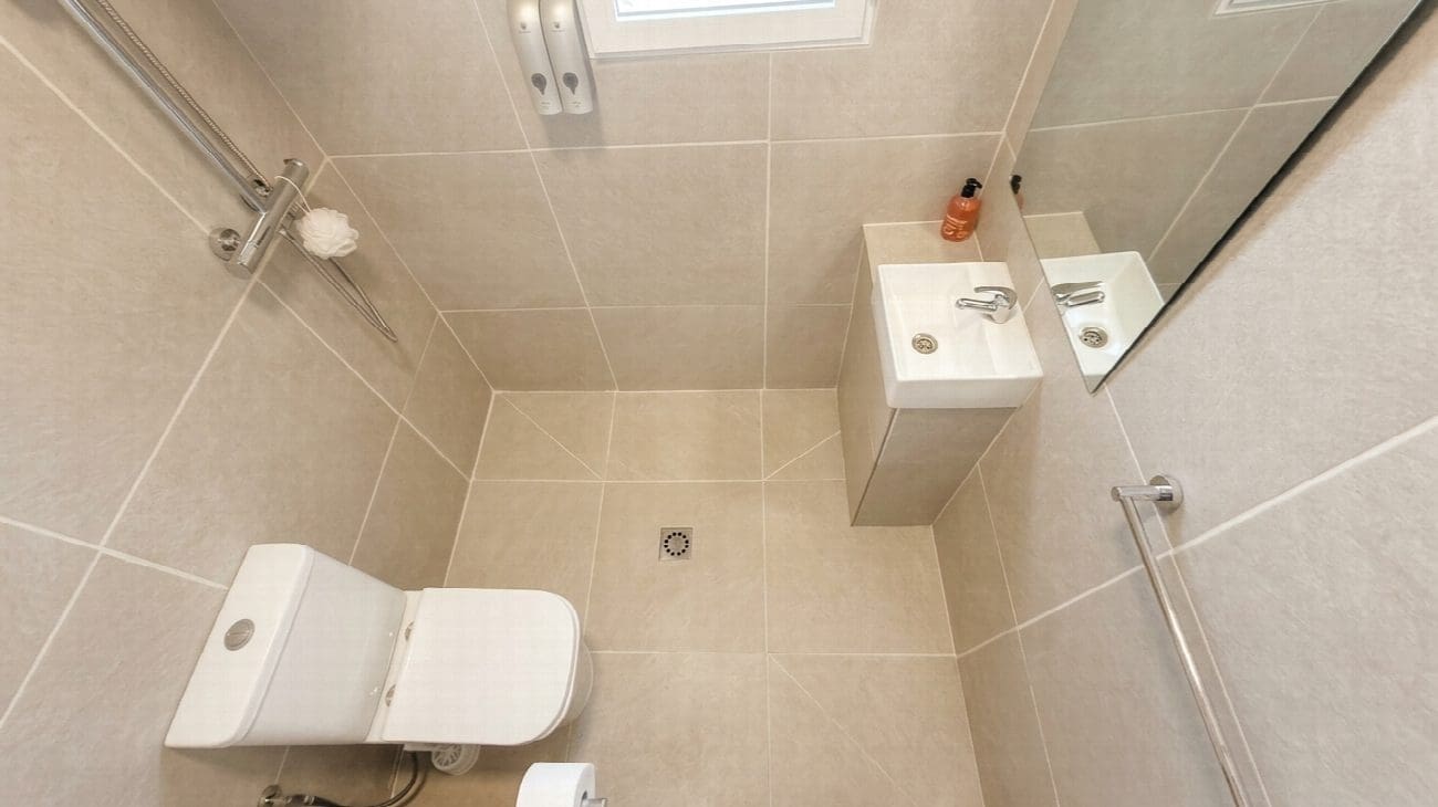 3 bedroom Villa for sale in Villamartin with pool garage - € 400,000 (Ref: 10121774)