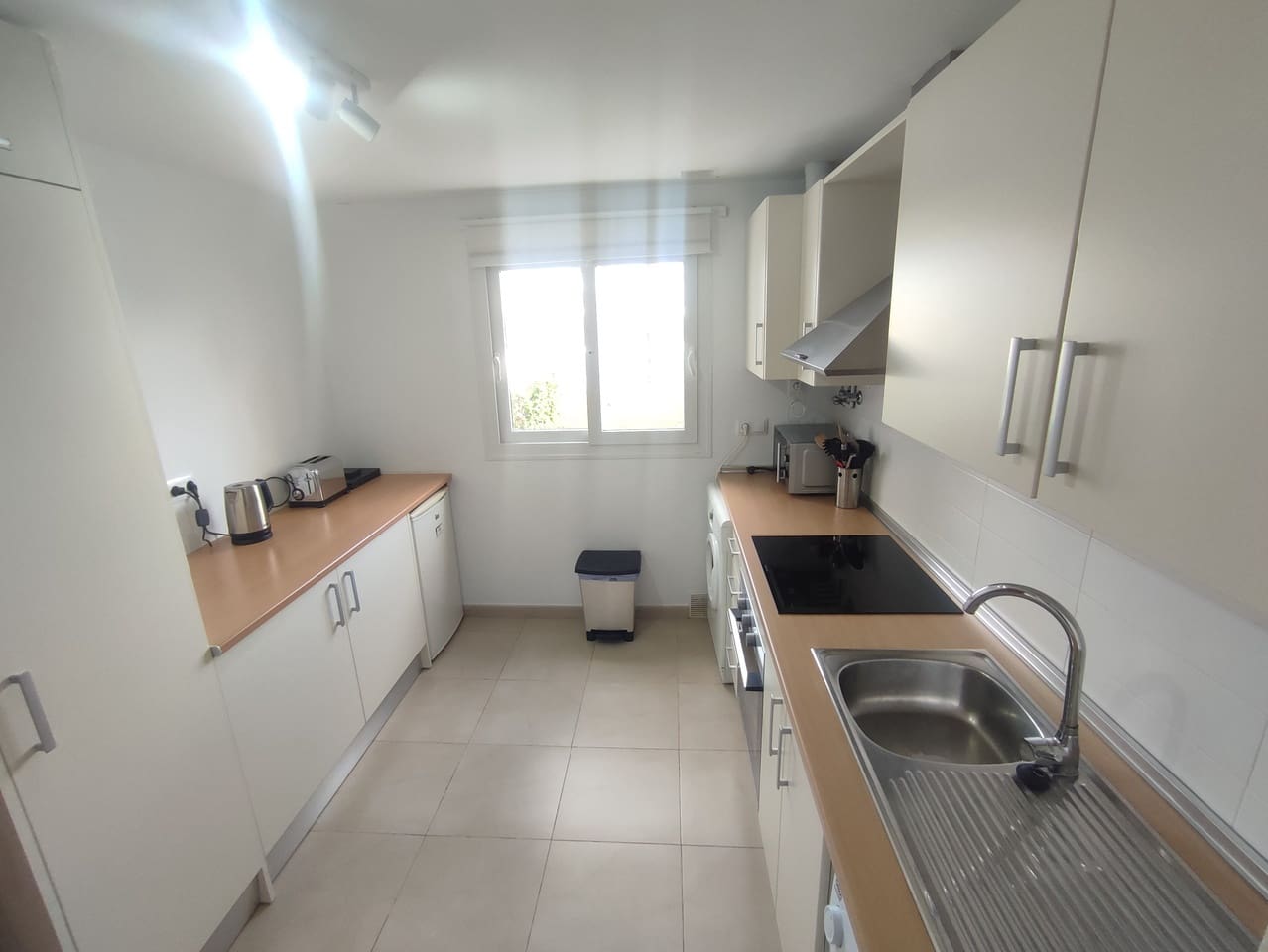 Apartamento de 2 habitaciones en Hacienda Riquelme en venta con piscina garaje - 195.000 € (Ref: 10121787)