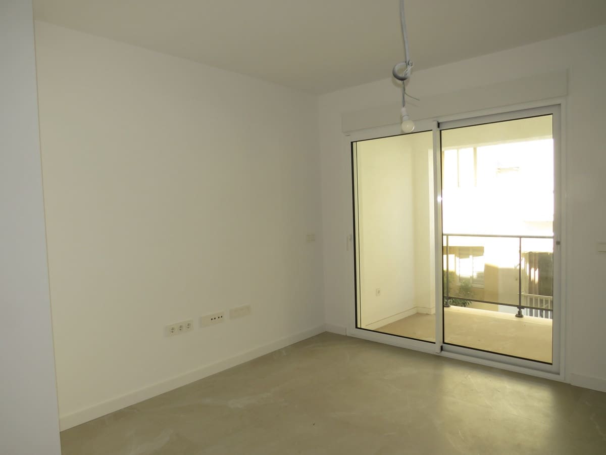 2 makuuhuone Huoneisto myytävänä paikassa Fuengirola - 370 000 € (Ref: 10121800)
