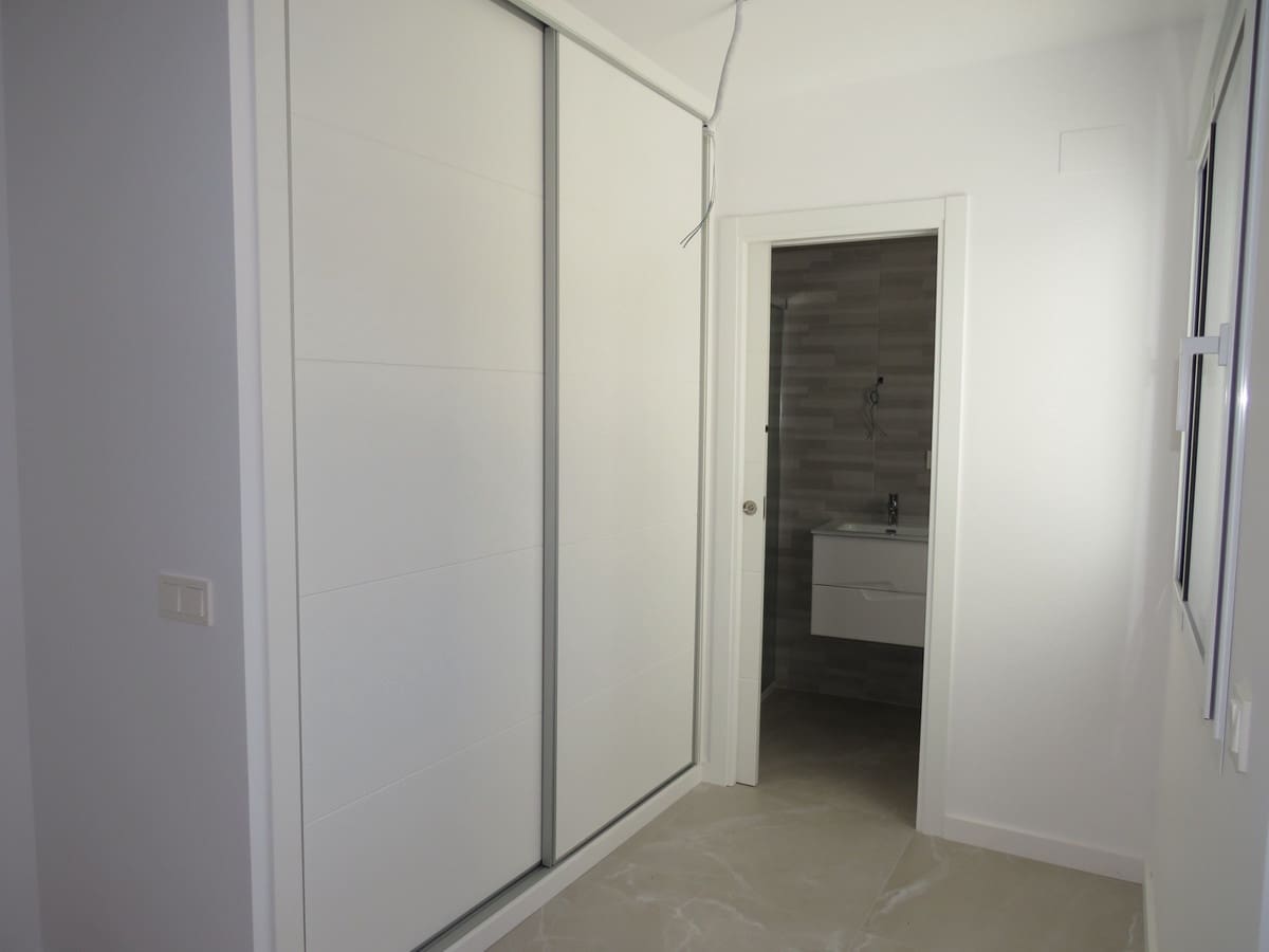 2 makuuhuone Huoneisto myytävänä paikassa Fuengirola - 370 000 € (Ref: 10121800)