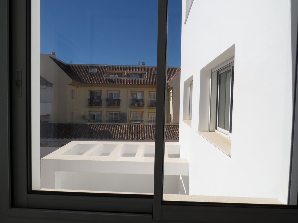 2 makuuhuone Huoneisto myytävänä paikassa Fuengirola - 370 000 € (Ref: 10121800)