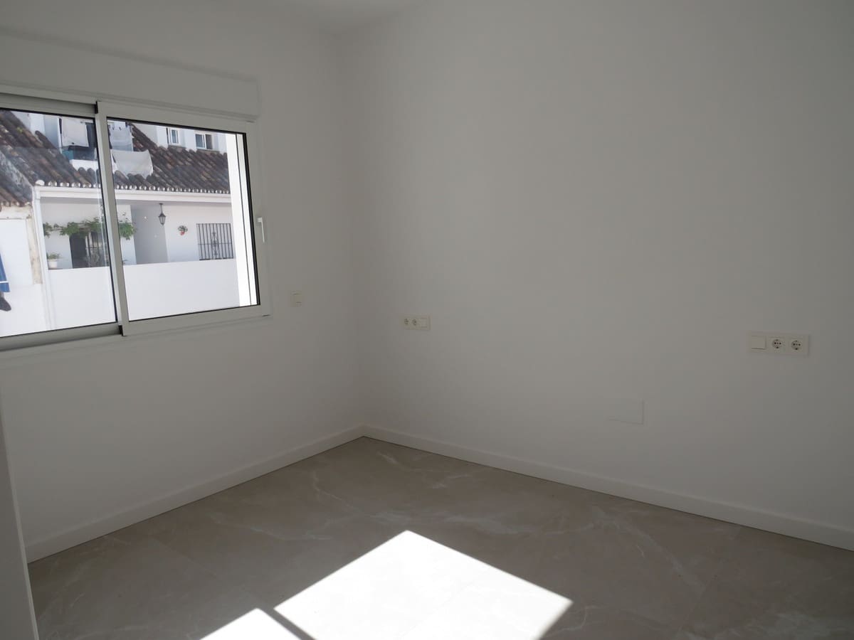 2 makuuhuone Huoneisto myytävänä paikassa Fuengirola - 370 000 € (Ref: 10121800)