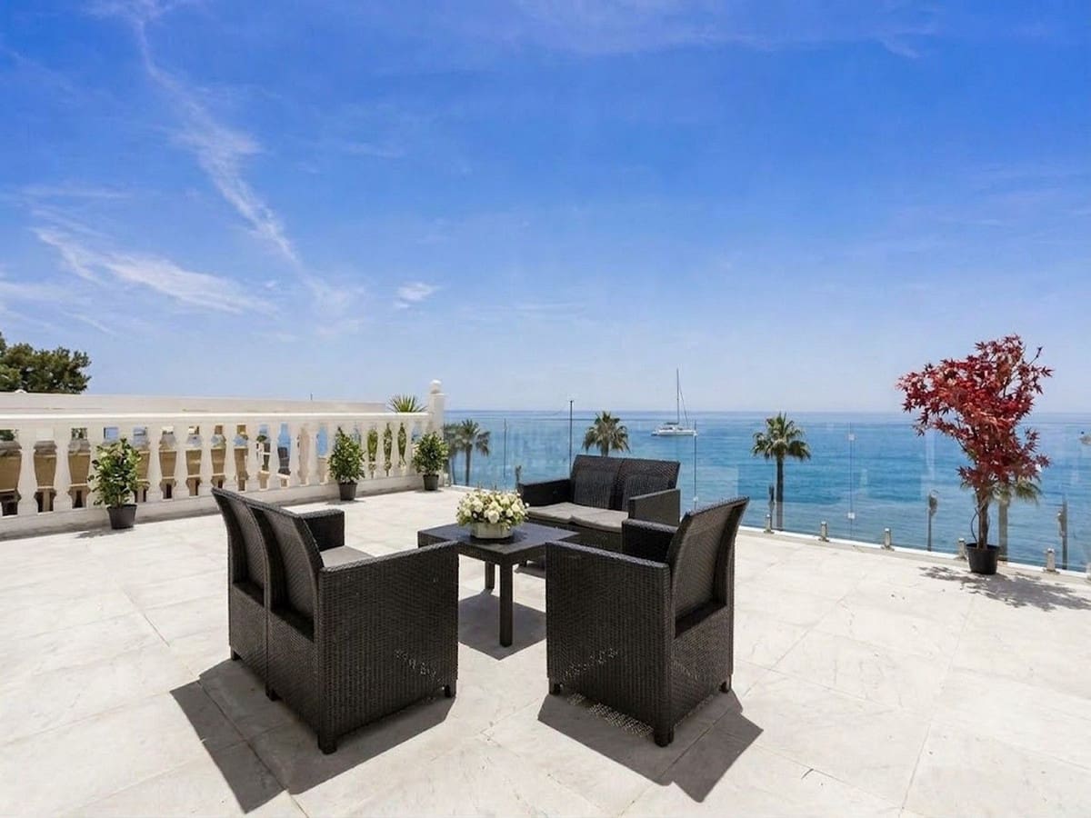 4 sovrum Radhus till salu i Benalmadena Costa med pool garage - 850 000 € (Ref: 10122126)