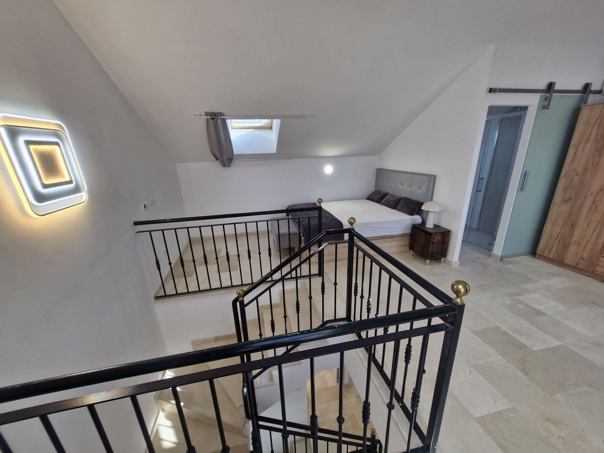 4 sovrum Radhus till salu i Benalmadena Costa med pool garage - 850 000 € (Ref: 10122126)