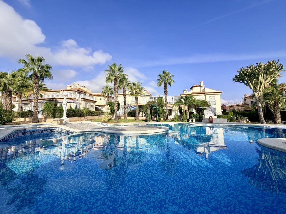 2 camera da letto Bungalow in vendita in Torrevieja con piscina - 169.900 € (Rif: 10124810)