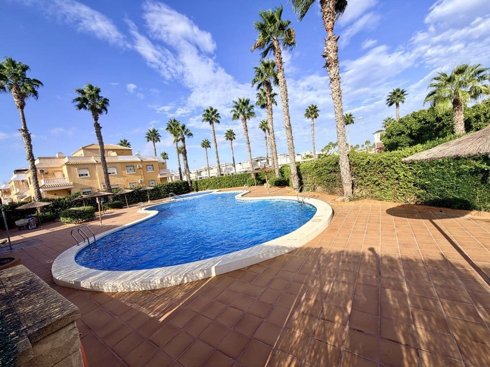 3 camera da letto Casa in vendita in Ciudad Quesada con piscina garage - 220.000 € (Rif: 10124811)