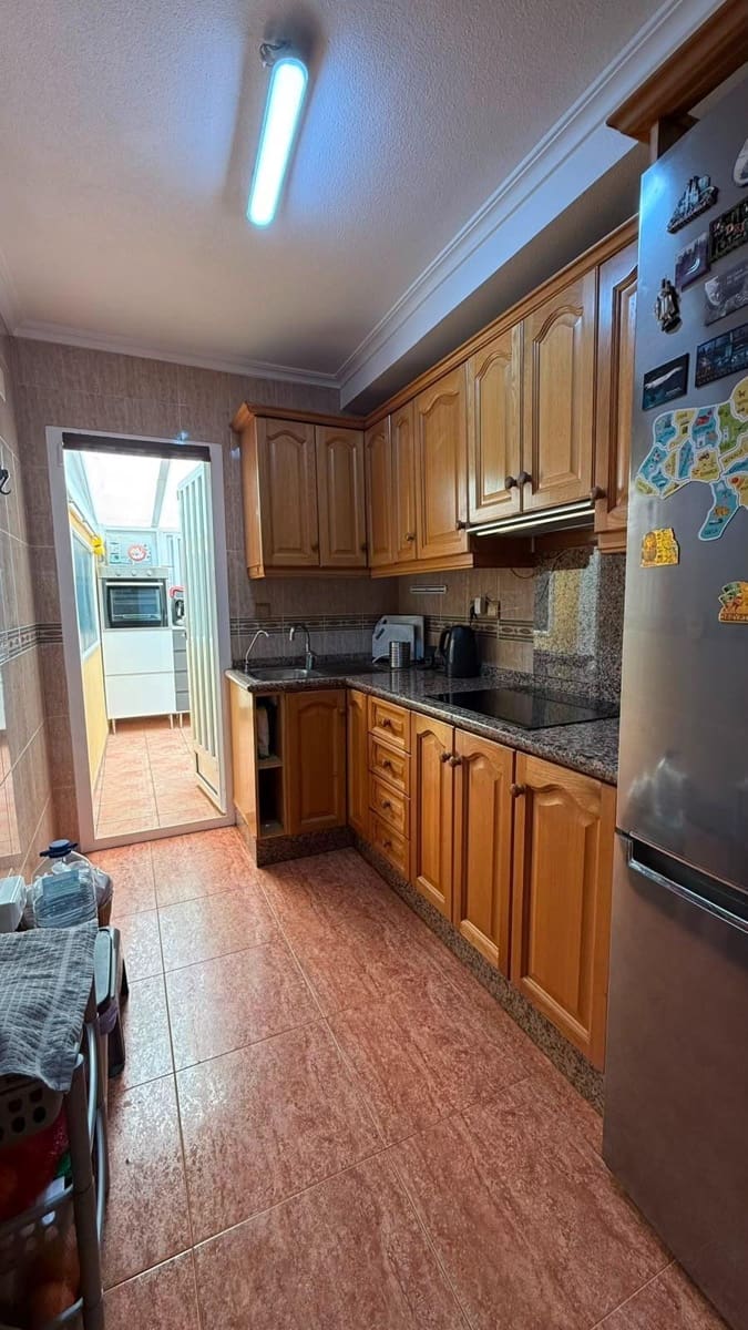 3 sypialnia Bungalow na sprzedaż w Torrevieja z garażem - 264 000 € (Ref: 10124815)