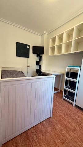 3 quarto Bungalow para venda em Los Europeos, Torrevieja com garagem - 264 000 € (Ref: 10124815)