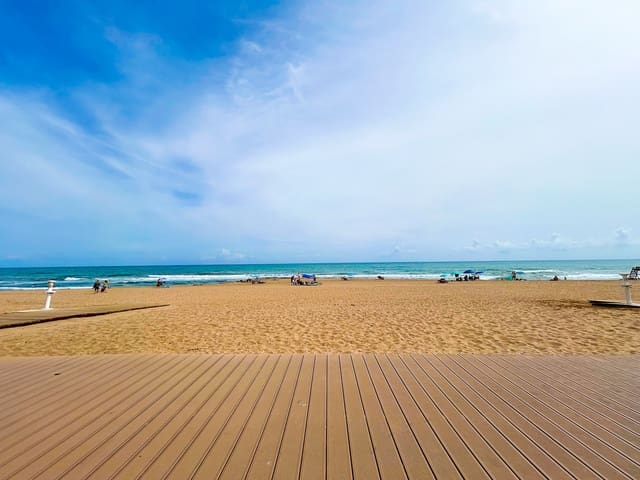 3 bedroom Apartment for sale in Los Europeos, Torrevieja - € 264,000 (Ref: 10129028)